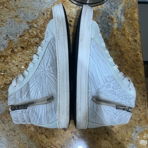 P448 leather woman’s shoes.  Size 8 - Picture 8 of 10